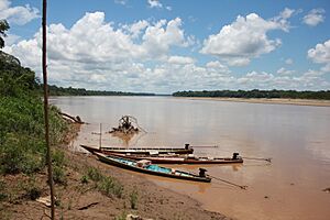 Puerto Maldonado Madre de Dios river
