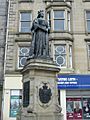 Queen Victoria statue, foot of Leith Walk - geograph.org.uk - 1536730.jpg