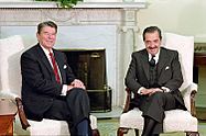 Reagan and Alfonsín in the White House 02