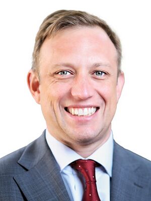 Steven Miles official portrait (cropped).jpg
