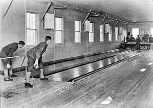 19190100 Duckpin and ten-pin bowling lanes - Red Cross