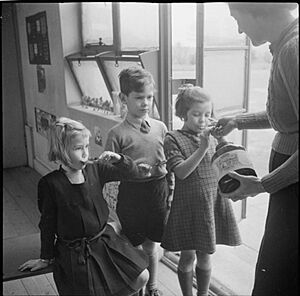 A Modern Village School- Education in Cambridgeshire, England, UK, 1944 D23618