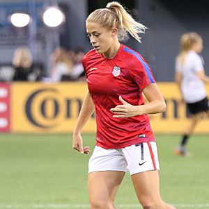 Abby Dahlkemper (36792787913) (cropped)