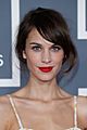 Alexa-chung-hair-first-look-at-her-l-oreal-campaign-35539 w1000