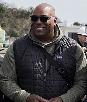 Bobby Bonilla (250318-N-LN274-1108) (cropped)