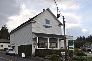 Burton, WA - Burton Masonic Hall 03