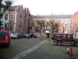 Gray's Court - geograph.org.uk - 676036