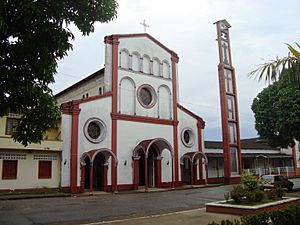 Iglesia del Sagrado Corazón de Jesús, Belén de los Andaquíes.jpg