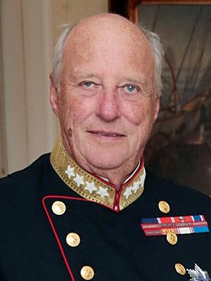 King Harald V of Norway (29227859394) (cropped).jpg