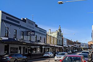 Lithgow NSW Main Street Shops NOV2019 (cropped)