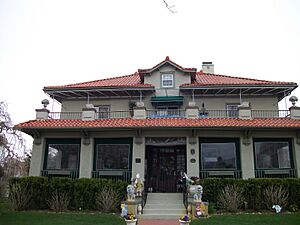 Pauline Felix House; Long Beach, NY