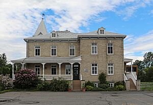 Presbytère de St-Henri 02