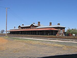 Serviceton Railway station