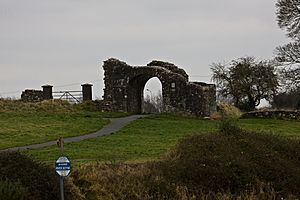 Trim Castle - County Meath (3138577981)