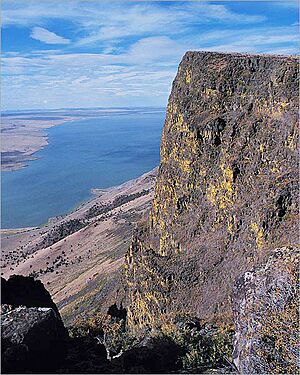 Abert Rim and Lake