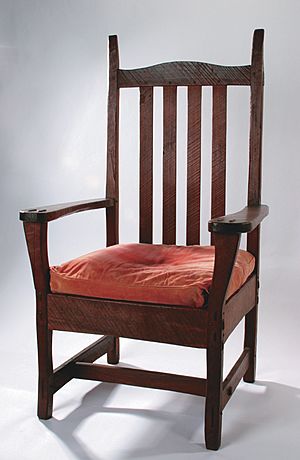 Chair (AM 1997.71.1-1)