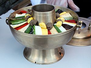 Korean royal court cuisine-Sinseollo-Casserole-01