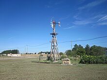 O'Laughlin Windmill, Lakin, KS IMG 5853