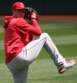 photo of a man preparing to pitch