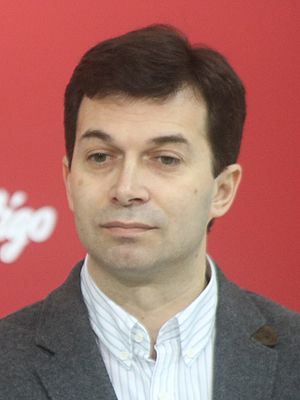 (Gonzalo Caballero) Guillermo Fernández Vara y Gónzalo Caballero (28185692379) (cropped).jpg