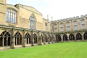 Durham Cathedral, March 2017 (14) (33802721126)