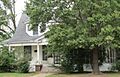 Edgar and Annie Wright House
