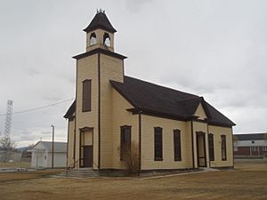Emery LDS Church, built 1898−1900, is the oldest surviving religious building in town.