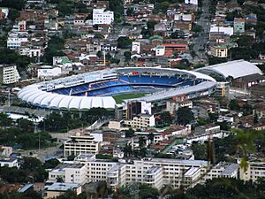 Estadio Pascual Guerrero visto desde Cristo Rey