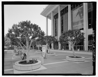 Exterior plaza detail view, facing southeast. - Los Angeles Music Center, 135 North Grand Avenue, Los Angeles, Los Angeles County, CA HABS CA-2780-13