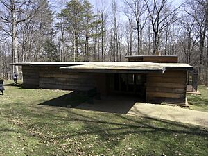 Frank Lloyd Wrights Pope-Leighey House (3377482819)
