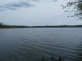 Lac Trois-Lacs.jpg