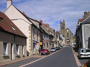 Le Montet, Straßenzug