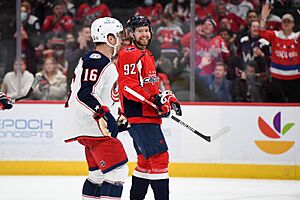 Max Domi Evgeny Kuznetsov