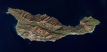 Santa Cruz Island by Sentinel-2.jpg