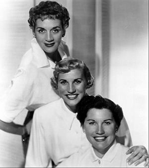 Andrews Sisters 1952