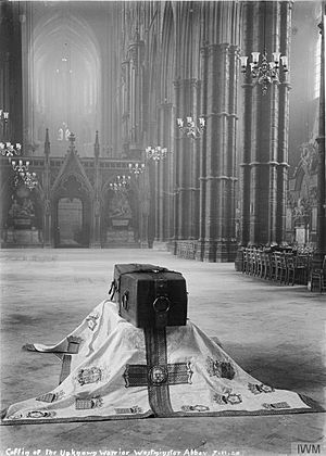 The Unknown Warrior at Westminster Abbey, November 1920 Q31514