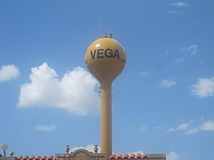 Vega, TX, water tower IMG 4900