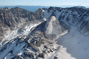 Whaleback, Mount St Helens volcanic crater (February 22 2005)