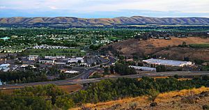 Yakima as viewed from Lookout Point