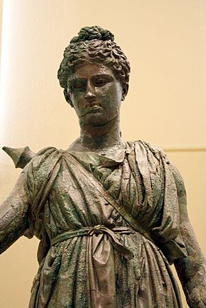 7406 - Piraeus Arch. Museum, Athens - Artemis - Photo by Giovanni Dall'Orto, Nov 14 2009