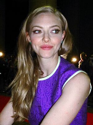 Amanda Seyfried Tusk 03 (15281757871) (cropped)