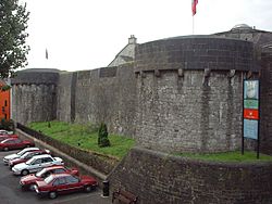 Castelo de Athlone Irlanda.jpg