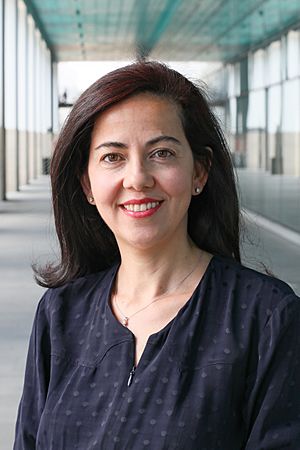 EPFL Hatice Altug Portrait.jpg