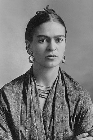 Frida Kahlo, by Guillermo Kahlo.jpg