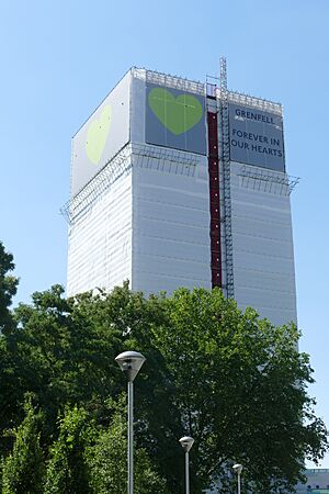 Grenfell Tower (29241837028)