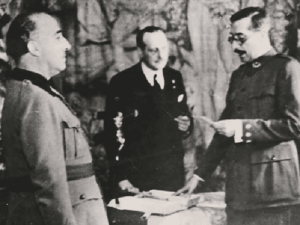 Juan Beigbeder and Francisco Franco