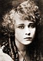 Margaret Gibson (Patricia Palmer)