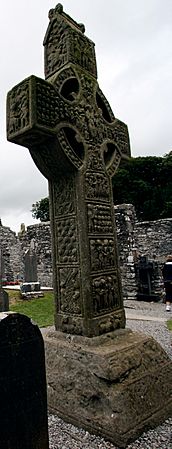 Photograph of the east and south faces of the Cross.