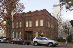 Old City Hall on Market Street in Redding, California LCCN2013630842