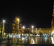 Place Jean Jaurès, nuit fin décembre 2011